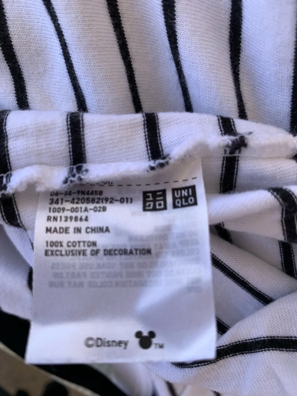 Uniqlo White & Black Striped Pocket Tee with Mickey & Minnie Embroidery - Picture 10 of 11